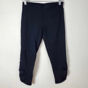 🍋🍋 Lululemon Crops In the flow inkwell